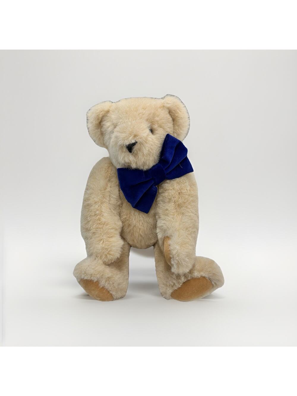 The Vermont Teddy Bear Company Beige Jointed 16” Plush Bear USA Bow Tie